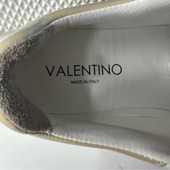 Valentino Women's White and Beige Fresia Low Top Sneakers. Sz:7-8